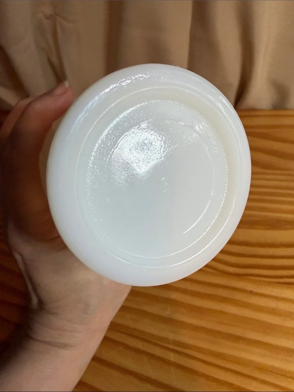 Vintage Anchor Hocking Milk Glass Vase Scalloped Teardrop Pearl 7